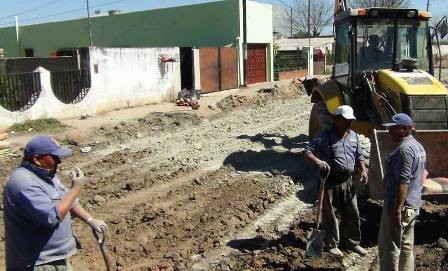 Obras Públicas continúa realizando trabajos de mejoras 